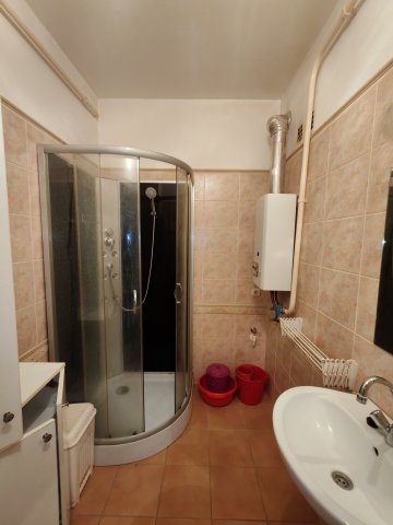 Eladó téglalakás, Szegeden, Vitéz utcában 54.9 M Ft, 2+1 szobás