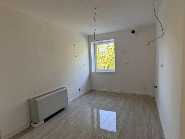 Eladó téglalakás, Tiszaújvárosban, Tisza úton 49.5 M Ft