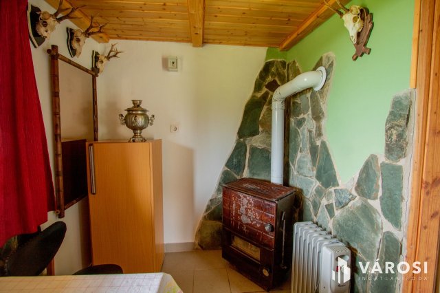 Eladó mezogazdasagi ingatlan, Kiscsehin 3.8 M Ft, 2 szobás