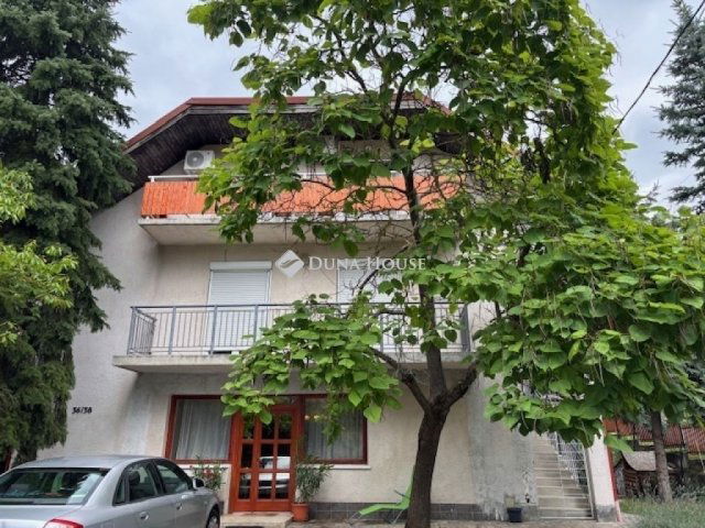 Eladó téglalakás, Budapesten, II. kerületben 150 M Ft, 4 szobás