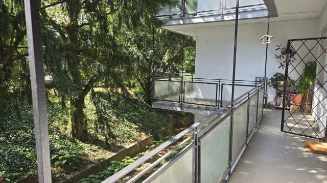 Eladó téglalakás, Bősárkányon 90 M Ft, 2 szobás