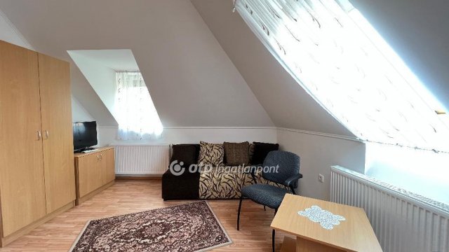 Eladó hotel, Szomolyán 150 M Ft / költözzbe.hu