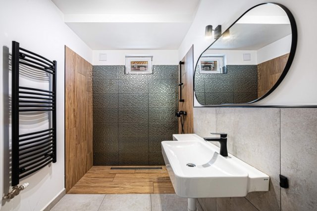 Eladó ikerház, Pécelen 139.9 M Ft, 6 szobás