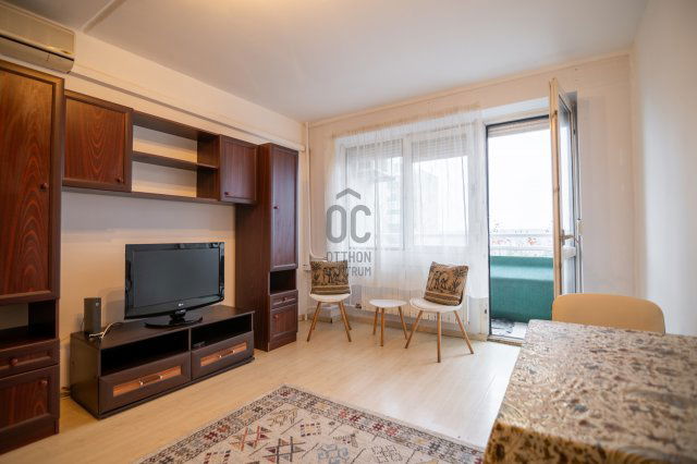 Eladó panellakás, Budapesten, XI. kerületben, Neszmélyi úton