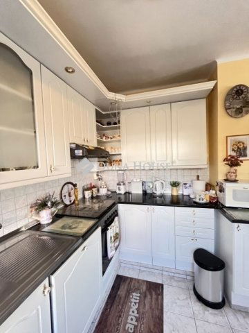 Eladó családi ház, Várpalotán 84.9 M Ft, 3+1 szobás