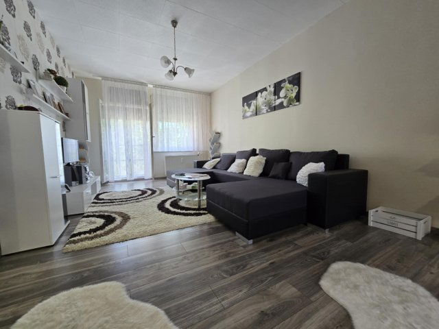 Eladó téglalakás, Dombóváron 29 M Ft, 3 szobás
