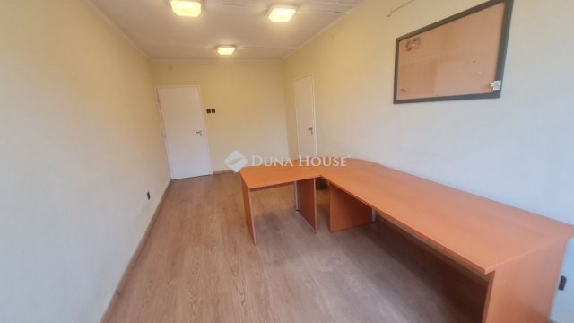 Kiadó iroda, Zalaegerszegen, Alsóerdei úton 34 E Ft / hó