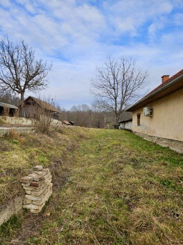 Eladó telek, Bakonycsernyén 3.9 M Ft / költözzbe.hu