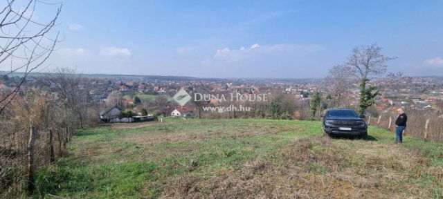 Eladó telek, Pécelen 51 M Ft / költözzbe.hu