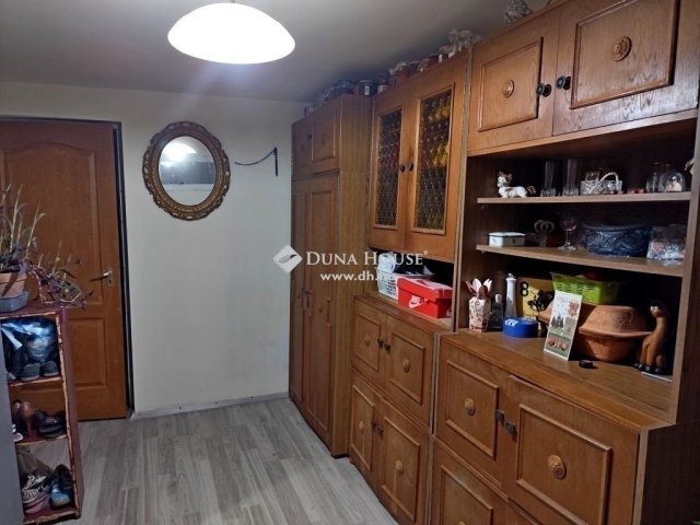 Eladó sorház, Dunakeszin 74.9 M Ft, 4 szobás