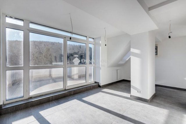 Eladó családi ház, Budapesten, XII. kerületben 847 M Ft