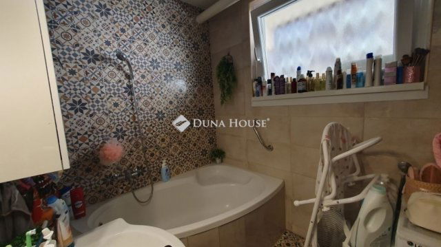 Eladó téglalakás, Budapesten, VIII. kerületben 78.5 M Ft