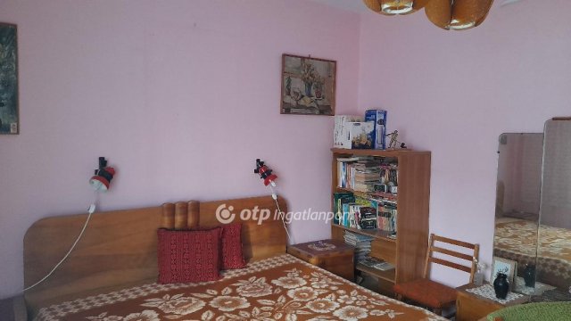 Eladó családi ház, Szegeden 78 M Ft, 3 szobás