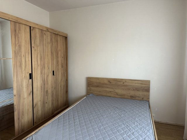 Eladó panellakás, Szegeden 60.9 M Ft, 3 szobás