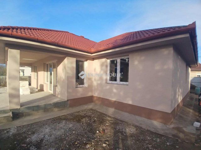 Eladó családi ház, Debrecenben 135 M Ft, 4 szobás