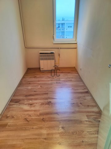 Eladó téglalakás, Debrecenben 47 M Ft, 2 szobás