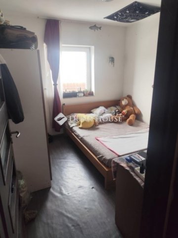 Eladó családi ház, Pilisen 115 M Ft, 7 szobás