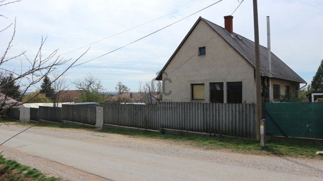 Eladó telek, Pákozdon 45.9 M Ft, 2 szobás / költözzbe.hu