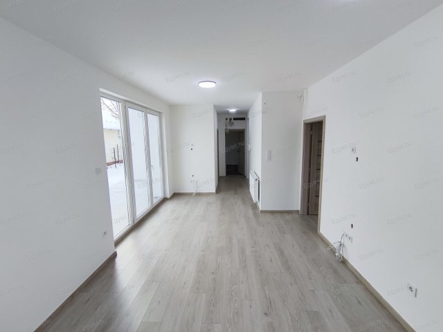 Eladó téglalakás, Budapesten, XVII. kerületben 82.8 M Ft