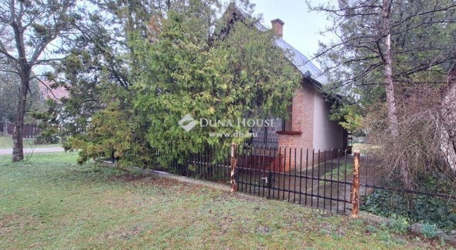 Eladó családi ház, Lakitelken 24.9 M Ft, 3 szobás