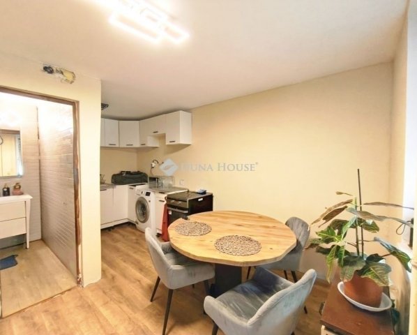 Eladó családi ház, Budapesten, XVIII. kerületben 84.6 M Ft