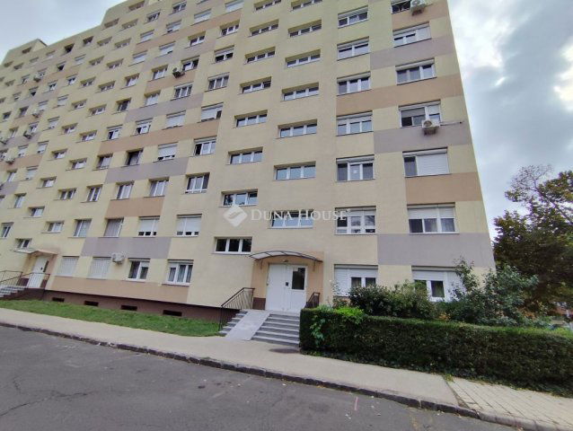 Eladó panellakás, Budapesten, XI. kerületben, Fehérvári úton
