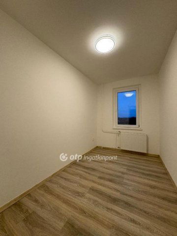 Eladó panellakás, Budapesten, IV. kerületben 95.9 M Ft