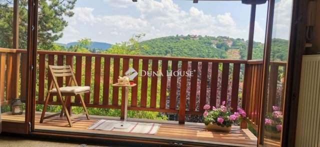 Eladó családi ház, Budapesten, II. kerületben 244.9 M Ft