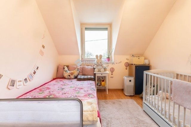 Eladó ikerház, Budapesten, XVIII. kerületben 113.9 M Ft, 5 szobás