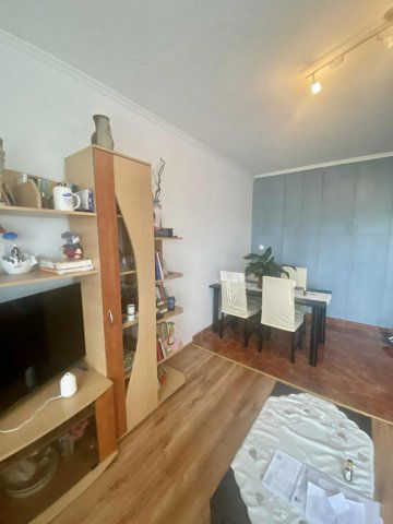 Eladó panellakás, Komáromban 30.9 M Ft, 2 szobás