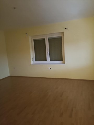 Eladó családi ház, Albertirsán 65 M Ft, 3 szobás