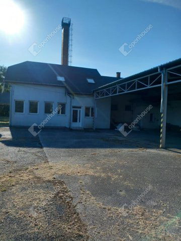 Eladó ipari ingatlan, Lentiben 142 M Ft / költözzbe.hu