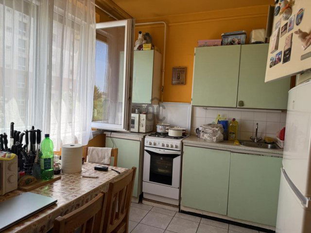Eladó panellakás, Budapesten, XXI. kerületben 65 M Ft, 3 szobás