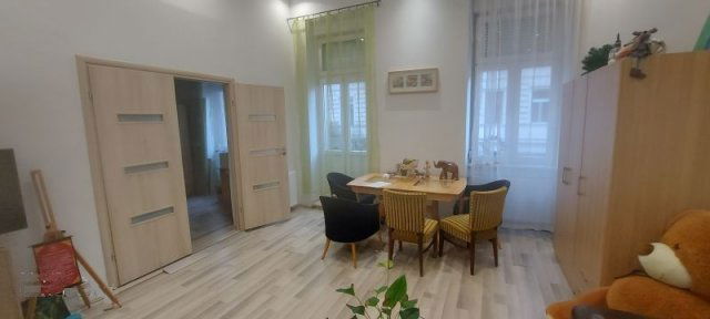 Kiadó téglalakás, albérlet, VII. kerületben, Kertész utcában