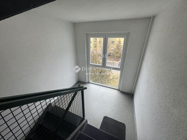 Eladó panellakás, Budapesten, IV. kerületben 81.5 M Ft
