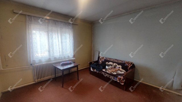 Eladó családi ház, Kecskéden 34.99 M Ft, 3 szobás