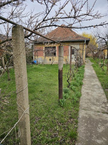 Eladó családi ház, Szolnokon, Városmajor úton 37.9 M Ft