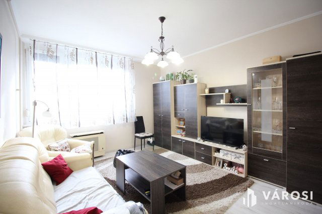 Eladó téglalakás, Hódmezővásárhelyen 43.8 M Ft, 2 szobás