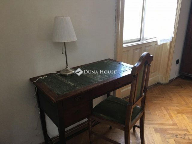 Eladó téglalakás, Budapesten, VIII. kerületben 61.5 M Ft