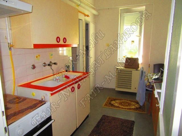 Kiadó téglalakás, albérlet, Hódmezővásárhelyen 90 E Ft / hó