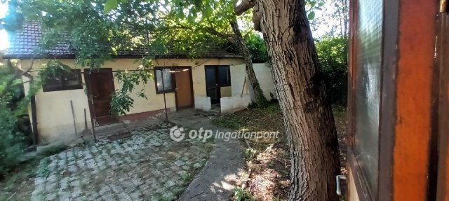 Eladó családi ház, Érden 79.9 M Ft, 2+1 szobás