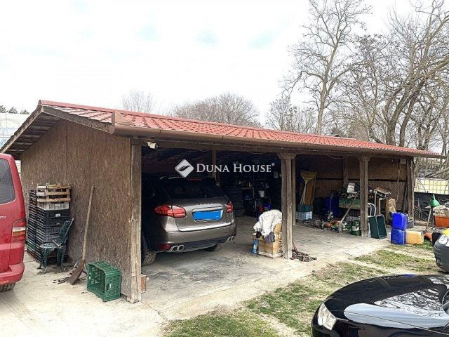 Eladó családi ház, Kunadacson 73.9 M Ft, 5 szobás