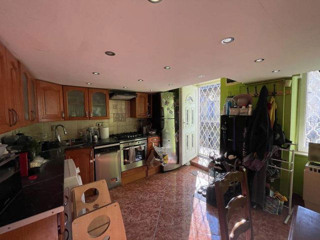 Eladó téglalakás, Budapesten, VII. kerületben, Dob utcában