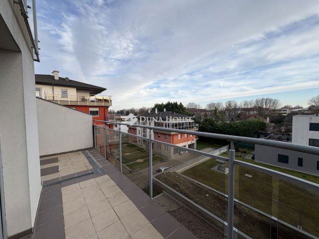 Kiadó téglalakás, albérlet, Győrött, Szövetség utcában