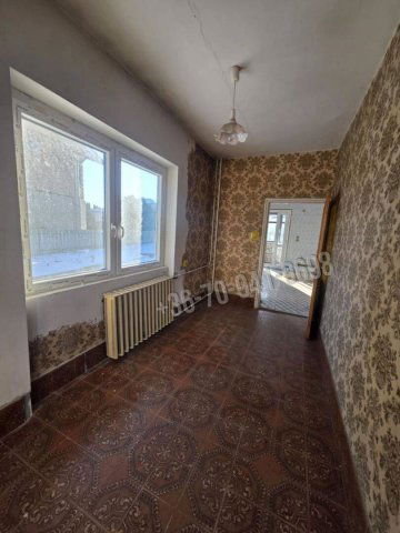 Eladó családi ház, Dunaújvárosban 81 M Ft, 5 szobás