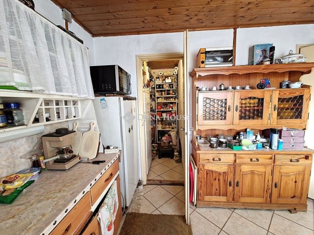 Eladó családi ház, Monoron 27 M Ft, 3 szobás