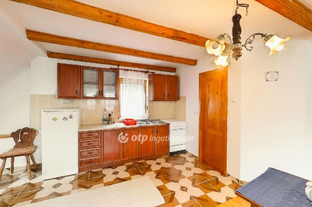 Eladó családi ház, Bükkszéken 52.9 M Ft, 5 szobás