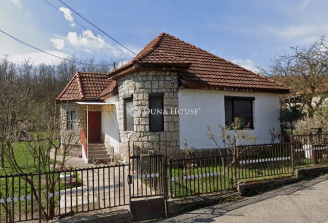 Eladó családi ház, Miskolcon 19.9 M Ft, 4 szobás