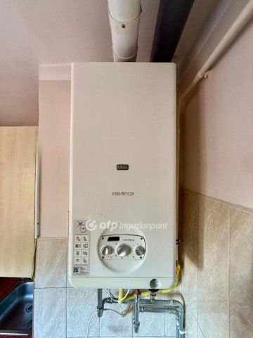 Eladó panellakás, Miskolcon 27.9 M Ft, 2 szobás