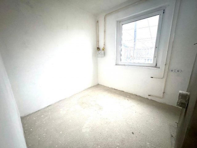 Eladó családi ház, Budapesten, XVI. kerületben 68.9 M Ft